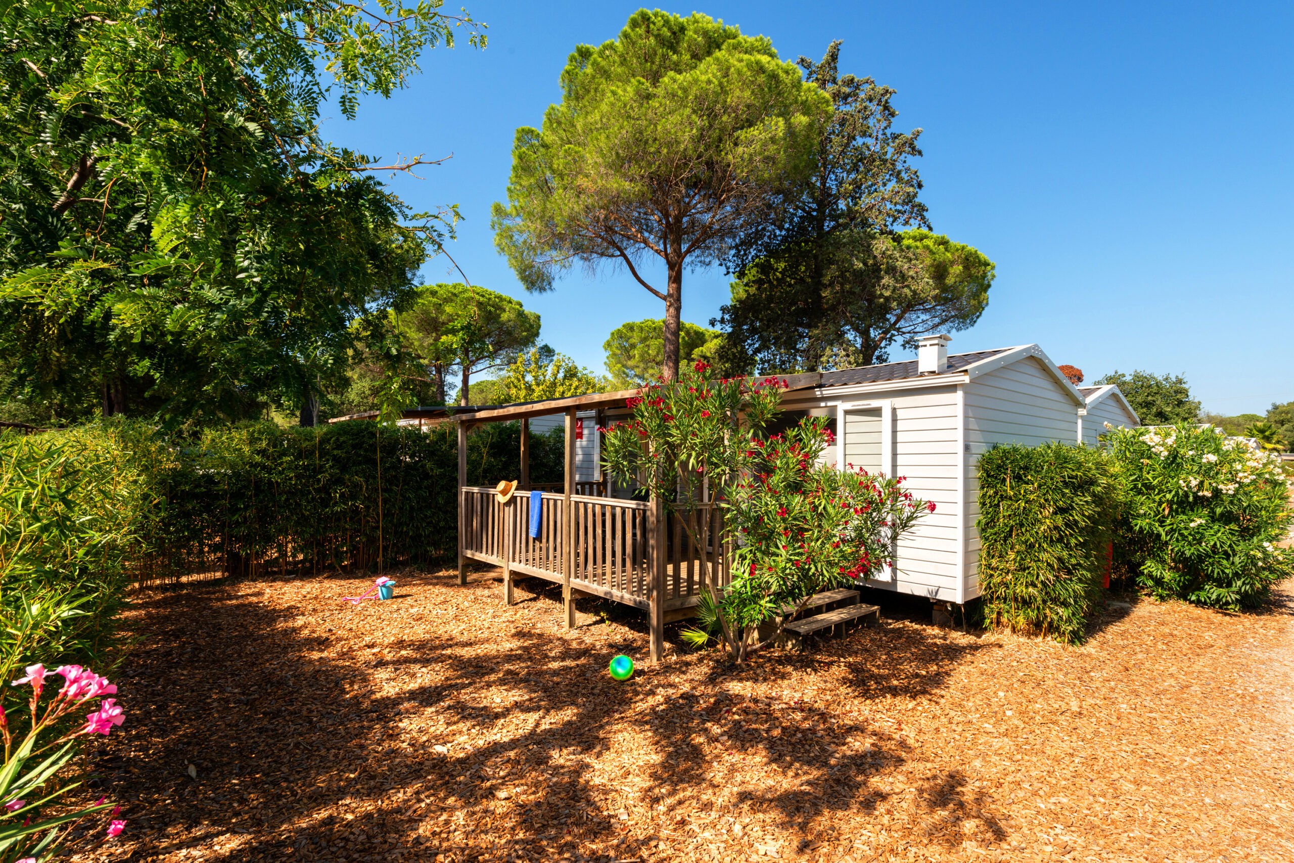 Mobile home Pyrénées  2 bedrooms, Air conditioning, TV