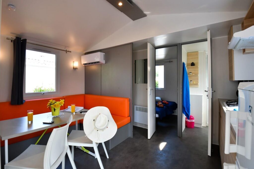 Stacaravan Ohara Pyrénées 2 slaapkamers, Airconditioning, Televisie