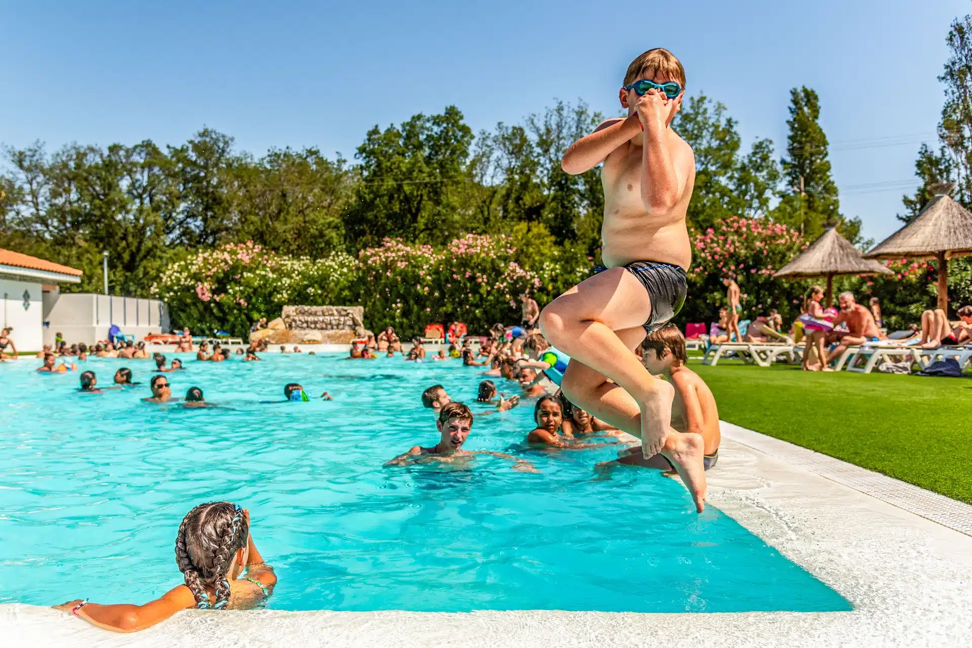 argeles swimmingpool familie 1